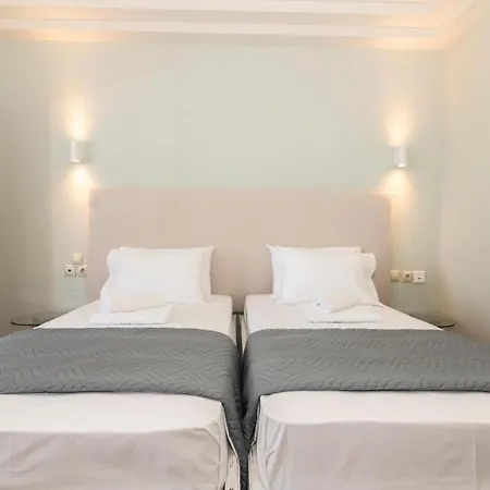 In Guest - Girogiali Guest house *